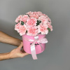 Букет_Коробочка из нежно-розовых гвоздик